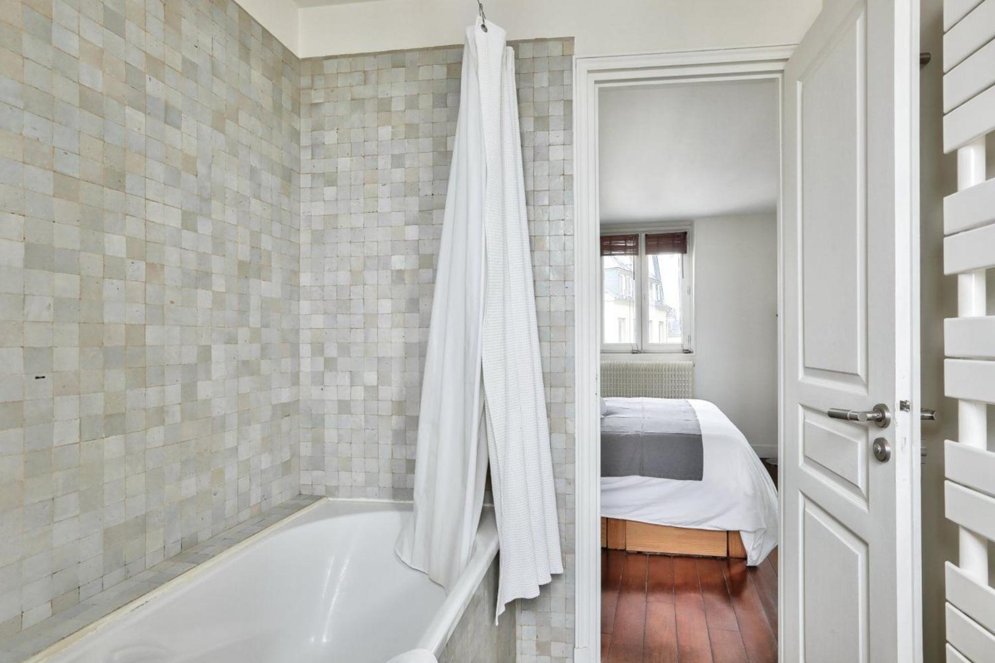Apartment For 2 - Opera 2e Paris